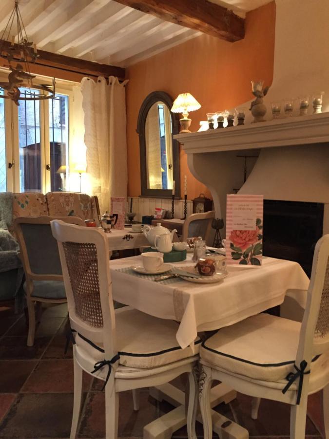 La Cle Des Songes Bed & Breakfast Claviers Exterior photo