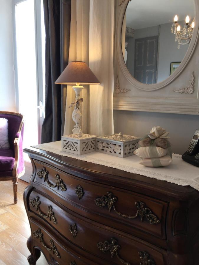 La Cle Des Songes Bed & Breakfast Claviers Exterior photo